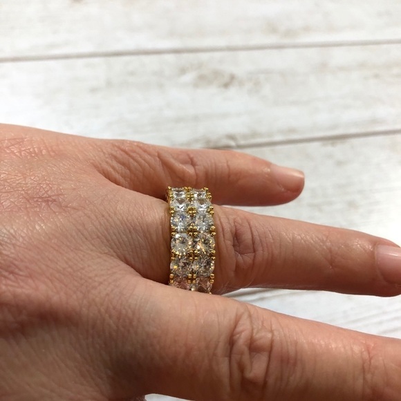 Two Row Cubic Zirconia Yellow Gold Plated Band Ring Wedding Sz 9 - Picture 3 of 10